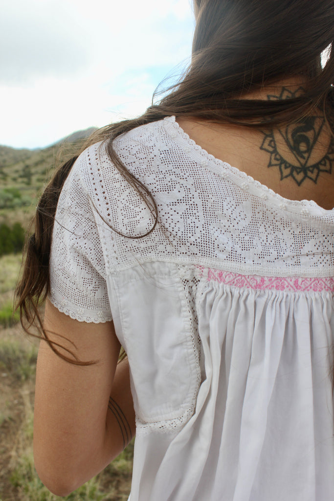 Rare Exquisite Antique Oaxacan Lace and Embroidery Cotton Blouse