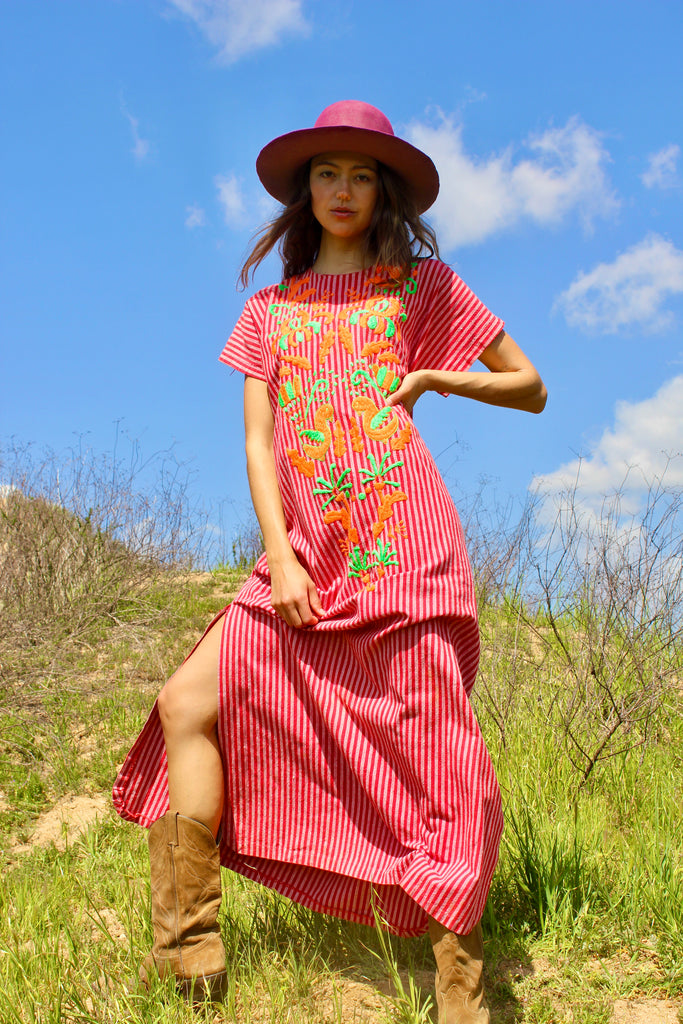 Vintage 1970s Mexican Folk Art Maxi Dress "Telas Tlaquepaque"