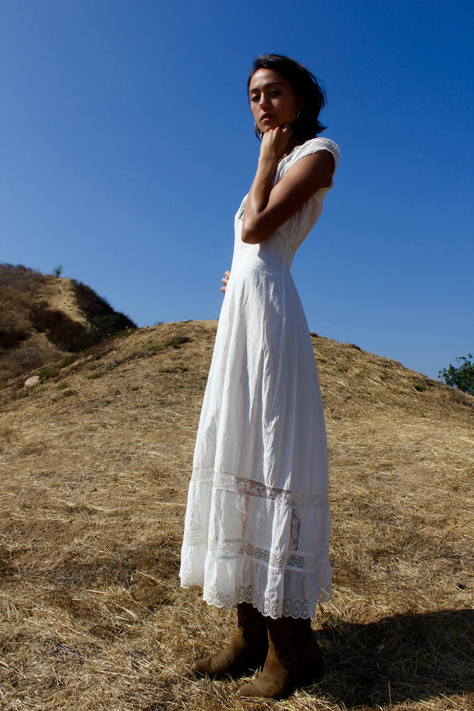 "Victorian Day Dream" Antique Cotton Lawn Dress