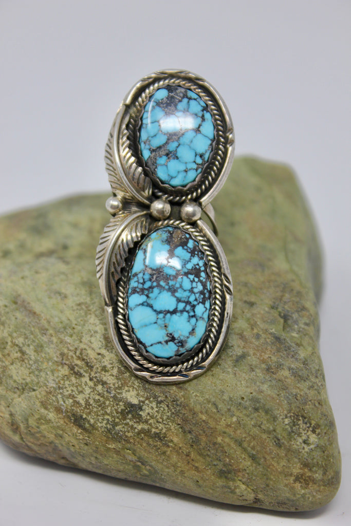 Navajo 1970s Kingman Spiderweb Turquoise Ring 8.5