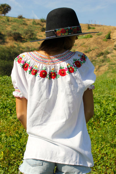 Vintage Hungarian hand Embroidered Peasant Blouse – Honeywood