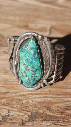 1970s Signifiant Navajo Turquoise Sterling Cuff