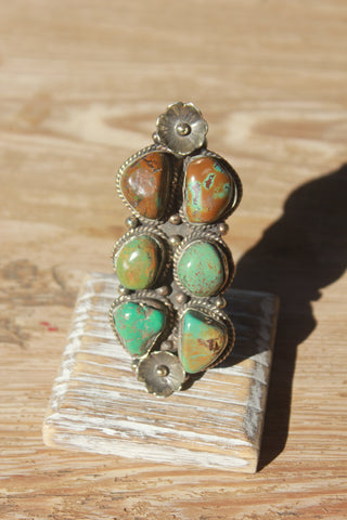 Giant six Stone C,usher ring