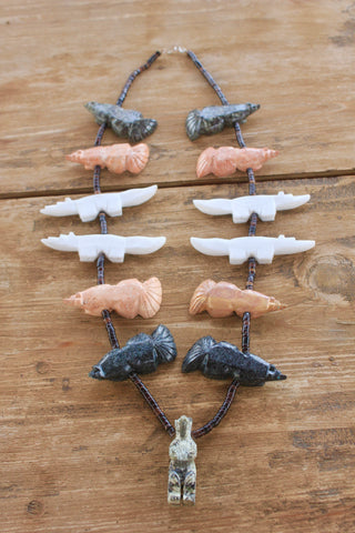 HUGE Santo Domingo Kewa Pueblo Hand Carved Animal Fetish Necklace