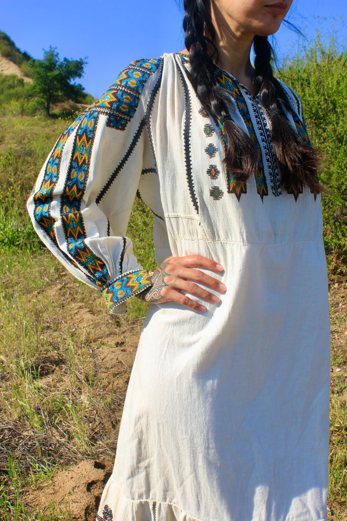 OUTSTANDING Antique Hand Embroidered Ukranian Folk Art Dress Honeywood OUTSTANDING Antique Hand Embroidered Ukranian Folk Art Dress Honeywood