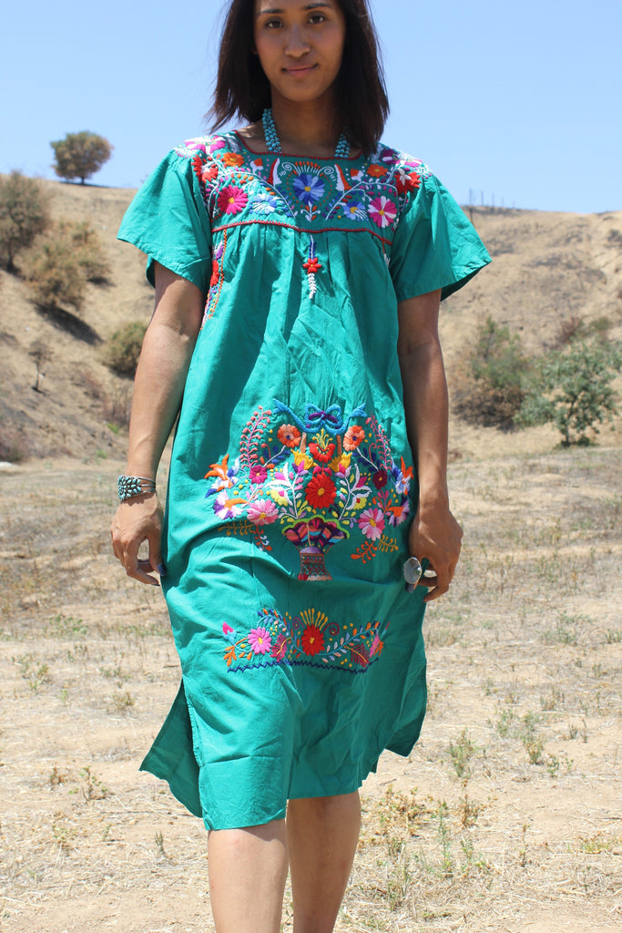 SALE* Vintage Hand Embroidered Mexican Dress Honeywood SALE* Vintage Hand Embroidered Mexican Dress Honeywood