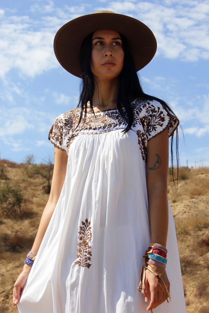 Earthy Oaxacan Beauty 1970s Hand Embroidered Maxi Dress – Honeywood