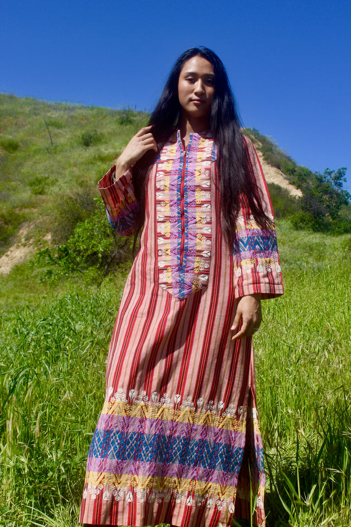 Cosmic Folk Vintage Guatemalan 1970s Maxi Dress – Honeywood