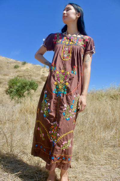 1970s Hand Embroidered Mexican Maxi Dress – Honeywood