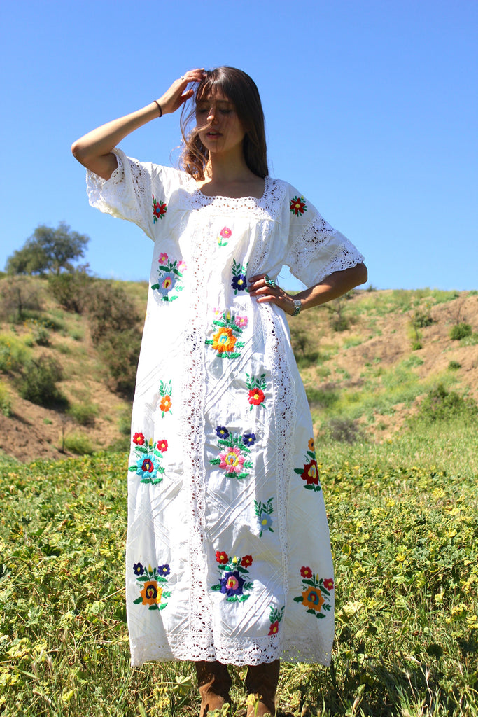 embroidered mexican maxi dress Chilac Embroidered Mexican Long Dress
