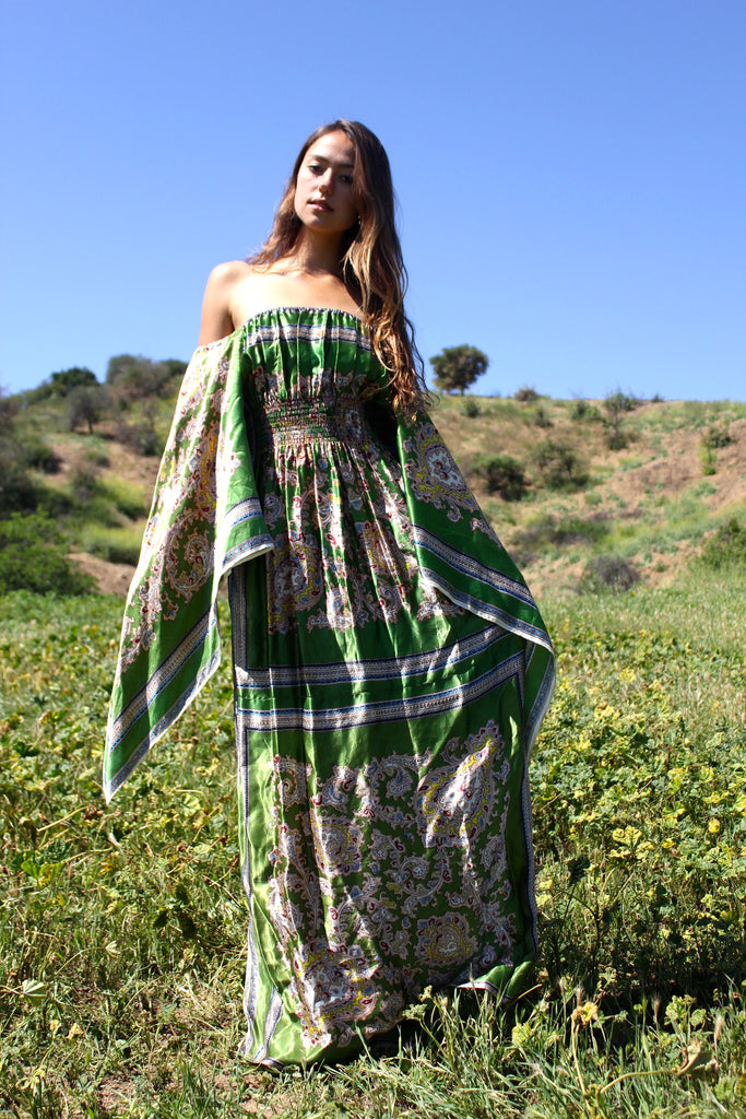 Gypsy Renaissance" Super Romantic Handkerchief Maxi Dress Honeywood Gypsy Renaissance" Super Romantic Handkerchief Maxi Dress Honeywood