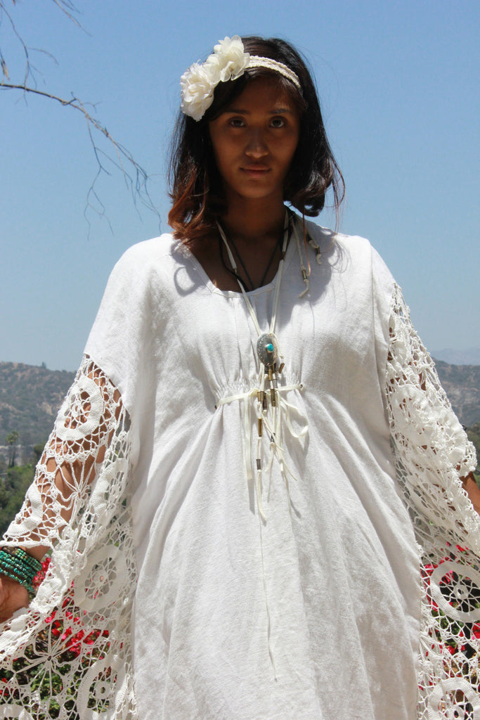 crochet hippie wedding dress Flare Sleeve crochet Lace Wedding Dresses Boho GYPSY V-Neck beach bohemian Brida