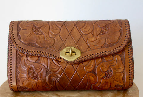 Western 1940s / 50s Hand Tooled Petite Leather Clutch
