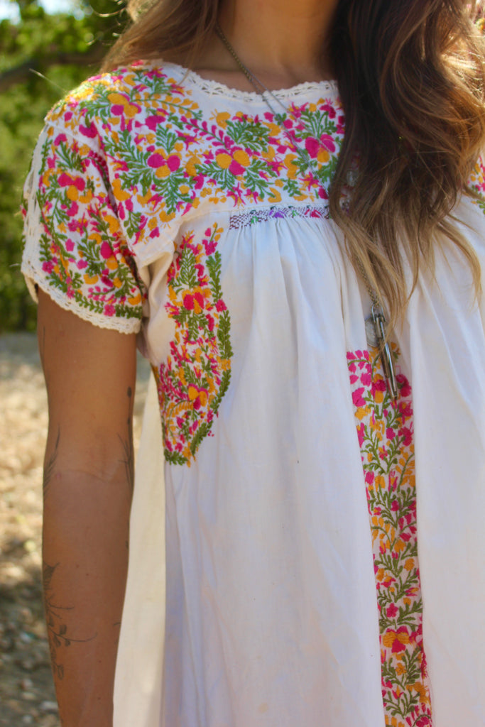 1970s Hand Embroidered Oaxacan Cotton Dress